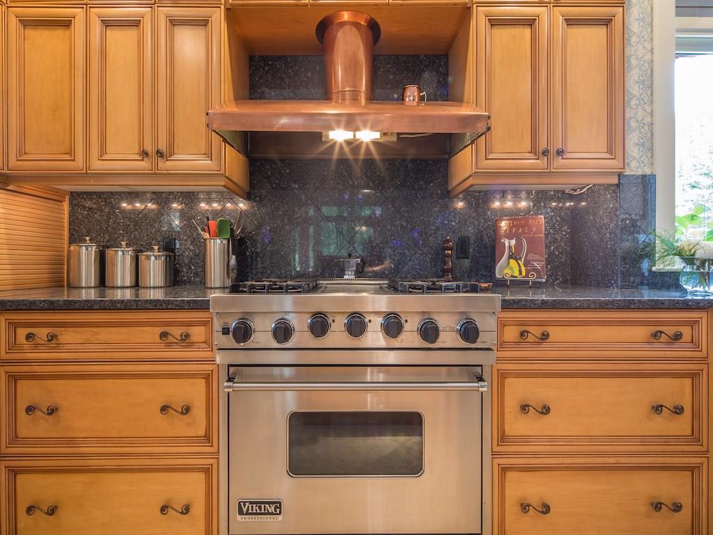 330 Huckleberry Lane