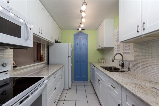 221 Cypress Way E 102