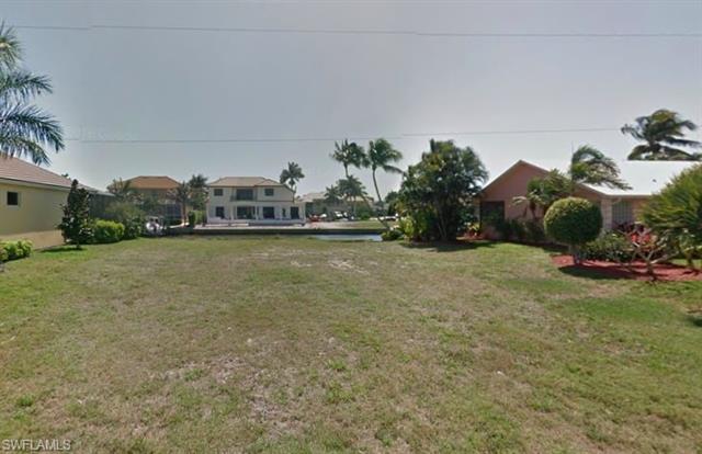 1813 Menorca Ct