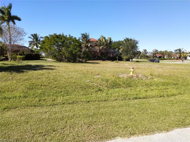 4404 SW 15th Pl