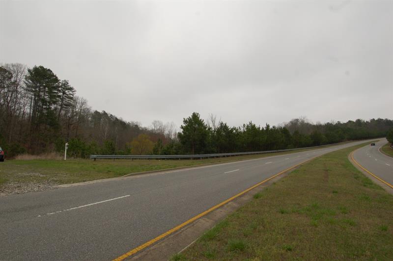 Bluffs Parkway