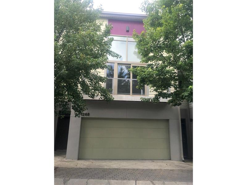 M West Atlanta Townhomes