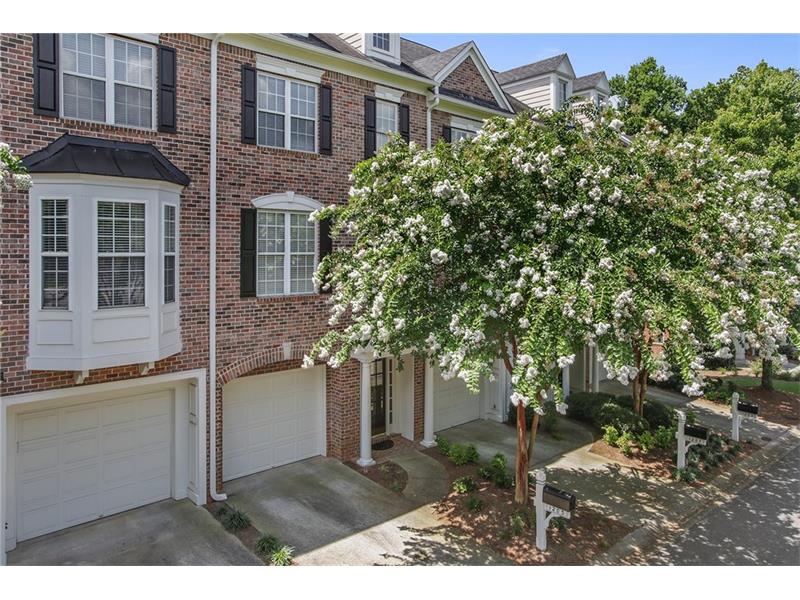 Heritage at Roswell Townhomes for sale in Roswell, Ga