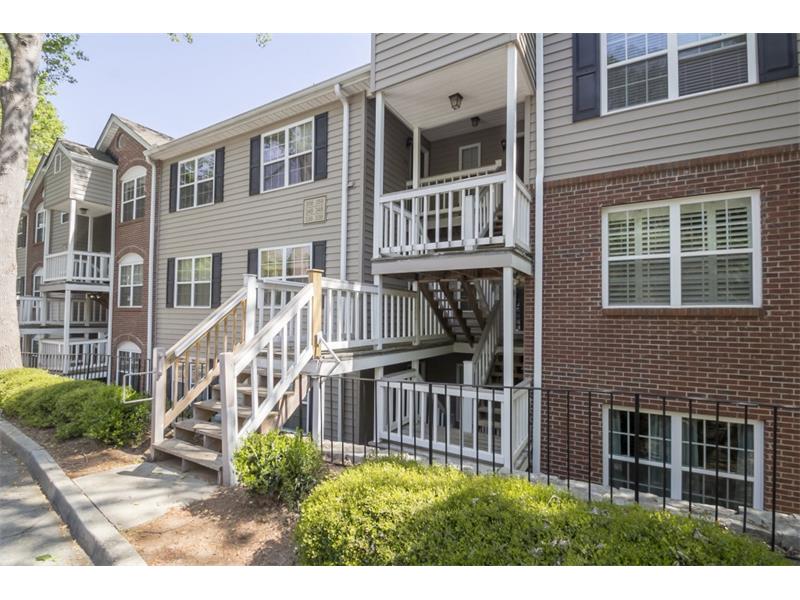 Landings Townhomes (Martins Landing) in Roswell, Ga