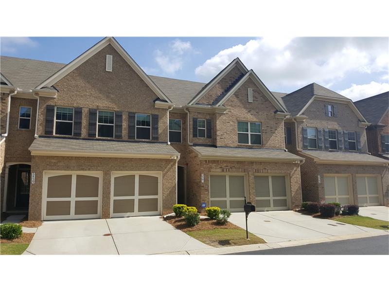 Vintage Square Townhomes in Smyrna, Ga