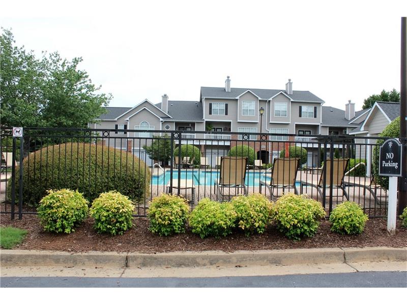 Vinings Forest Townhomes in Smyrna