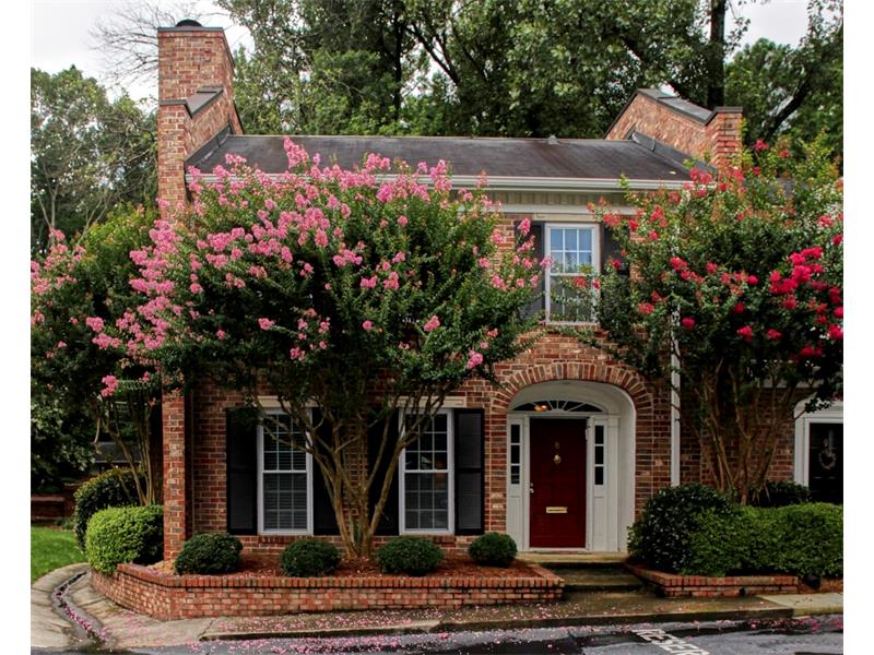 Westover Plantation Townhomes in Buckhead