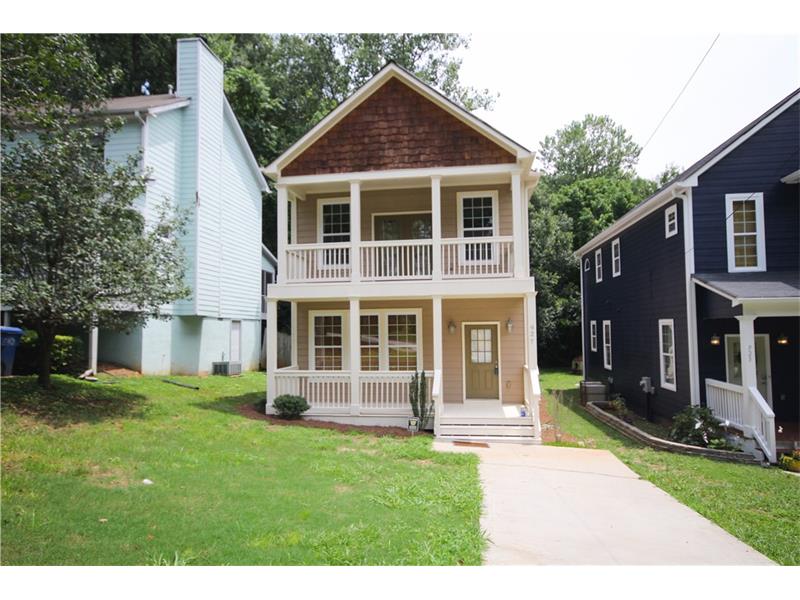 Howell Station Live in Atlanta