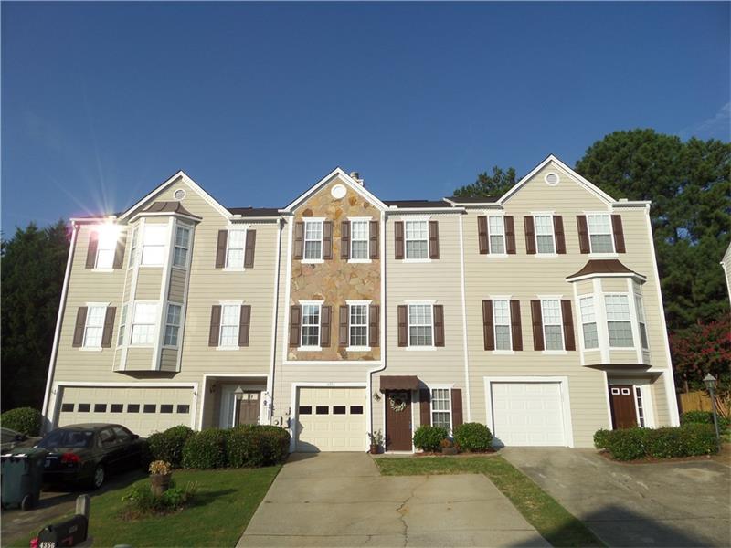 Baker Heights townhomes in Acworth