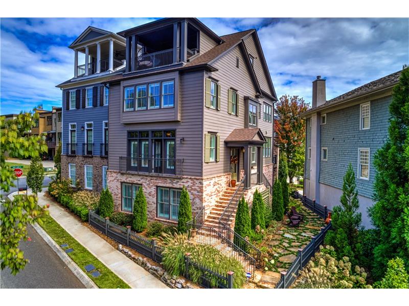 Woodstock Downtown Townhomes in Woodstock, GA