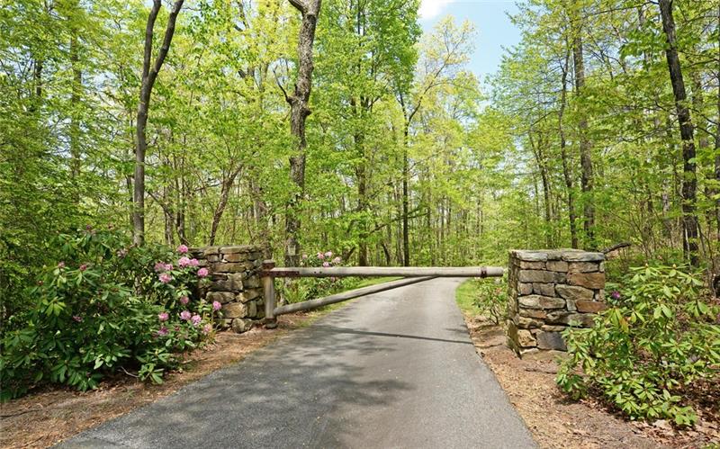 489 Wintermont Road