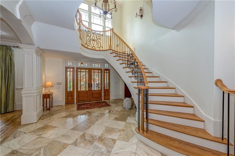 4650 Club Valley Drive NE