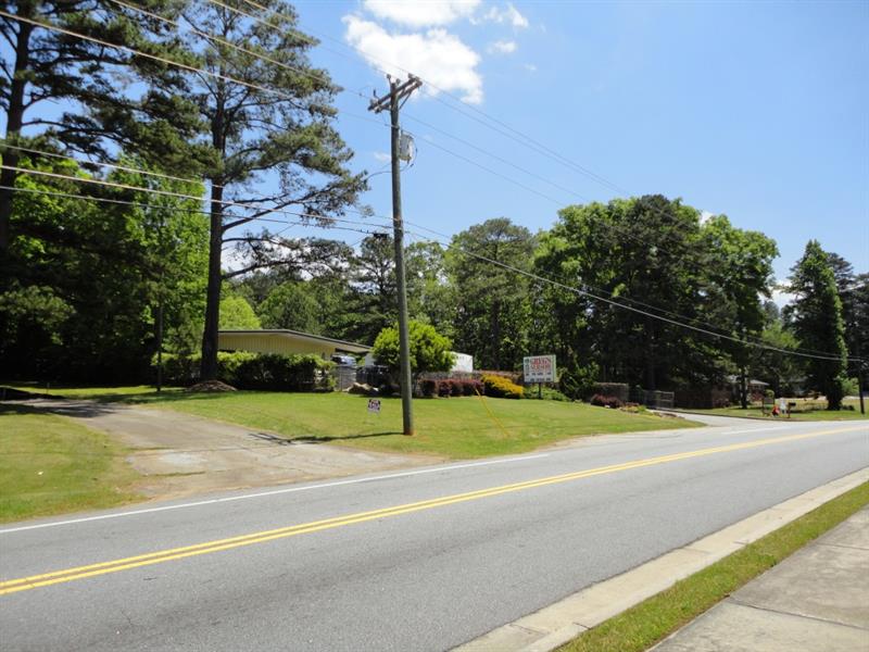 1122 Rockbridge Road