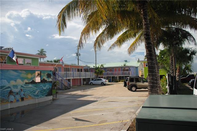 1240 Estero Blvd
