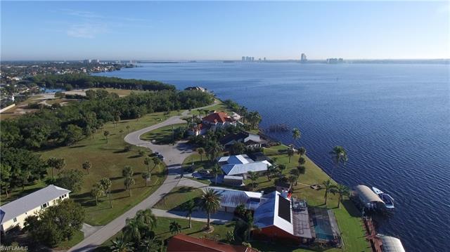 1720 Seafan Cir