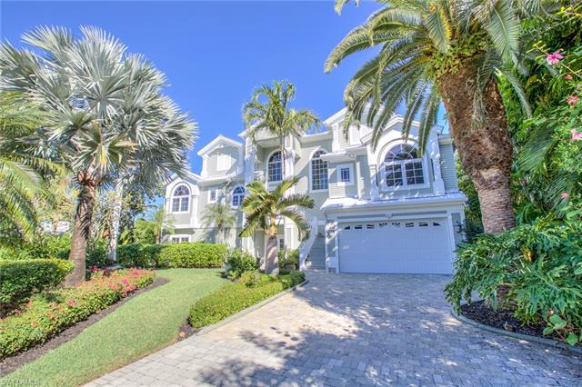 1206 Bay Dr