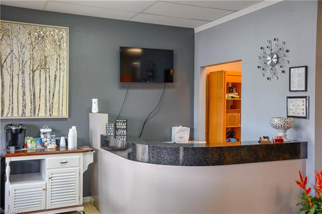 15250 S Tamiami Trl 108