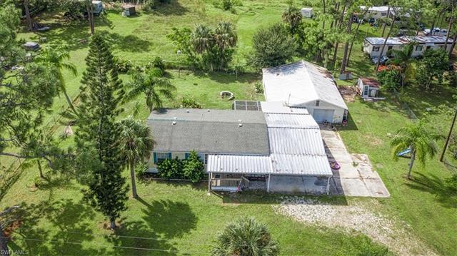 2305 Case Ln