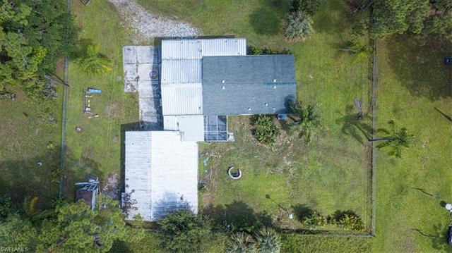 2305 Case Ln