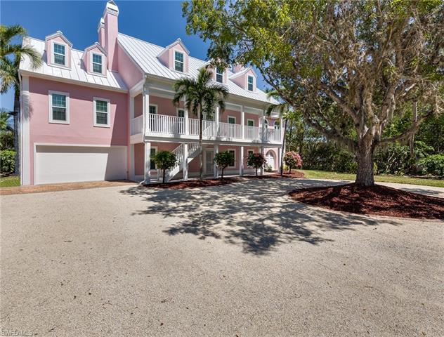 1069 Bird Ln
