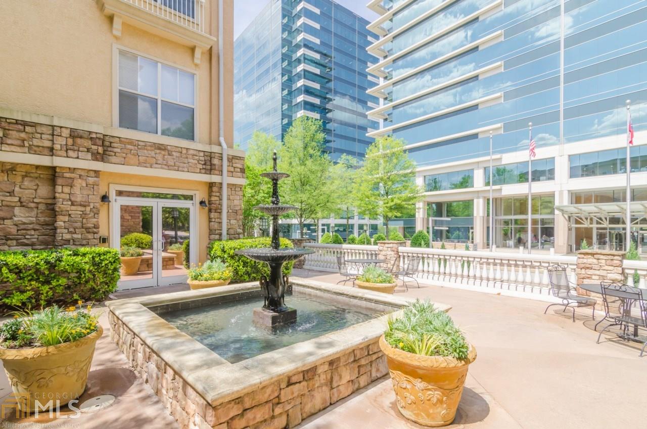 Villa Sonoma Live in Atlanta