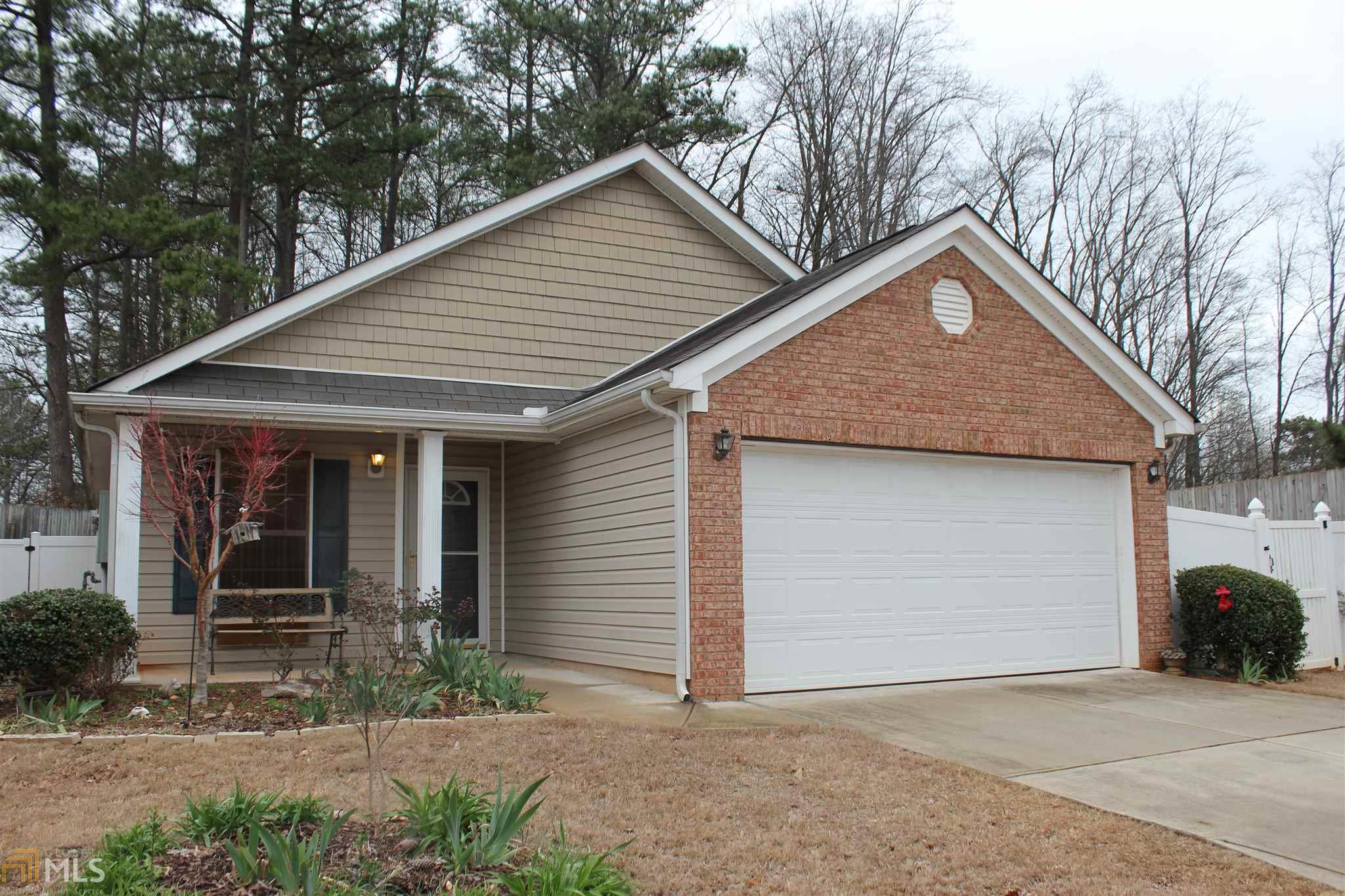 Cottage Cove Homes for Sale in Dallas GA