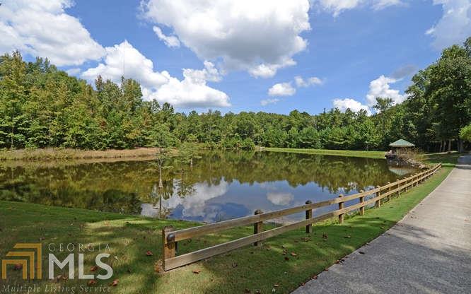 4131 Ridge Rd