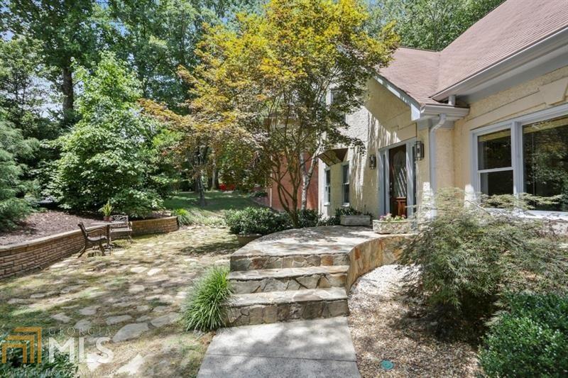 690 Mabry Rd