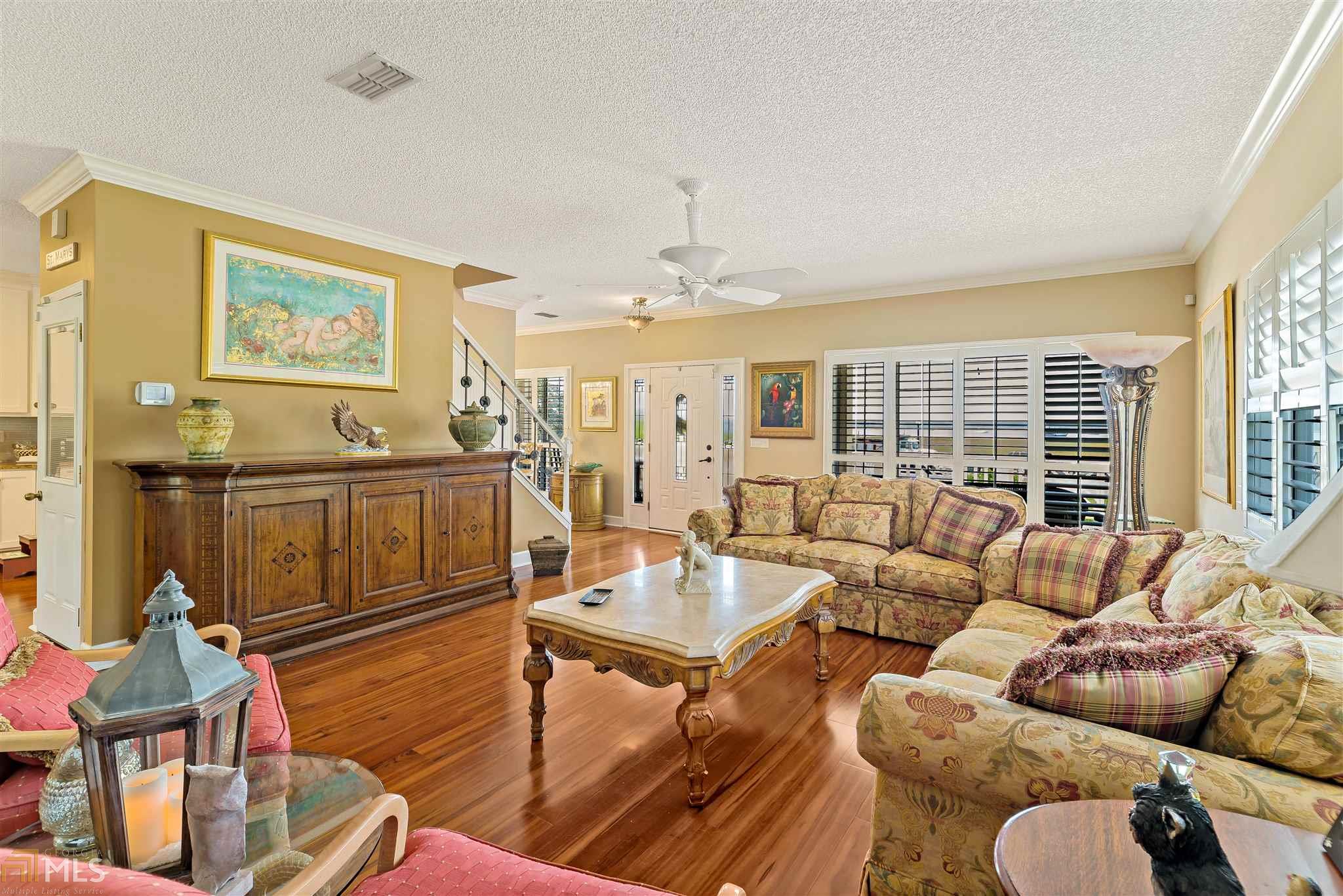 310 W St Marys