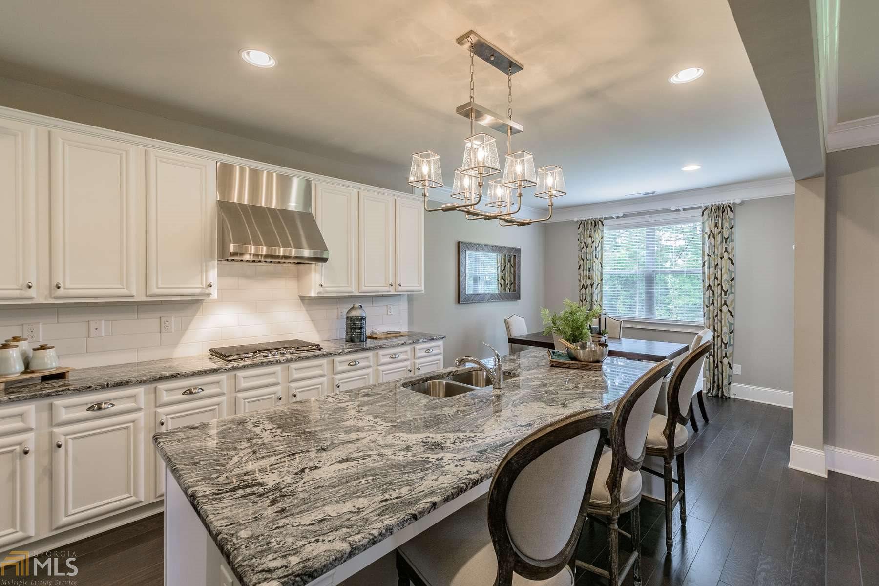 80 Fanleaf Dr