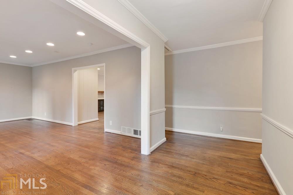 1585 Peachtree Battle Ave NW