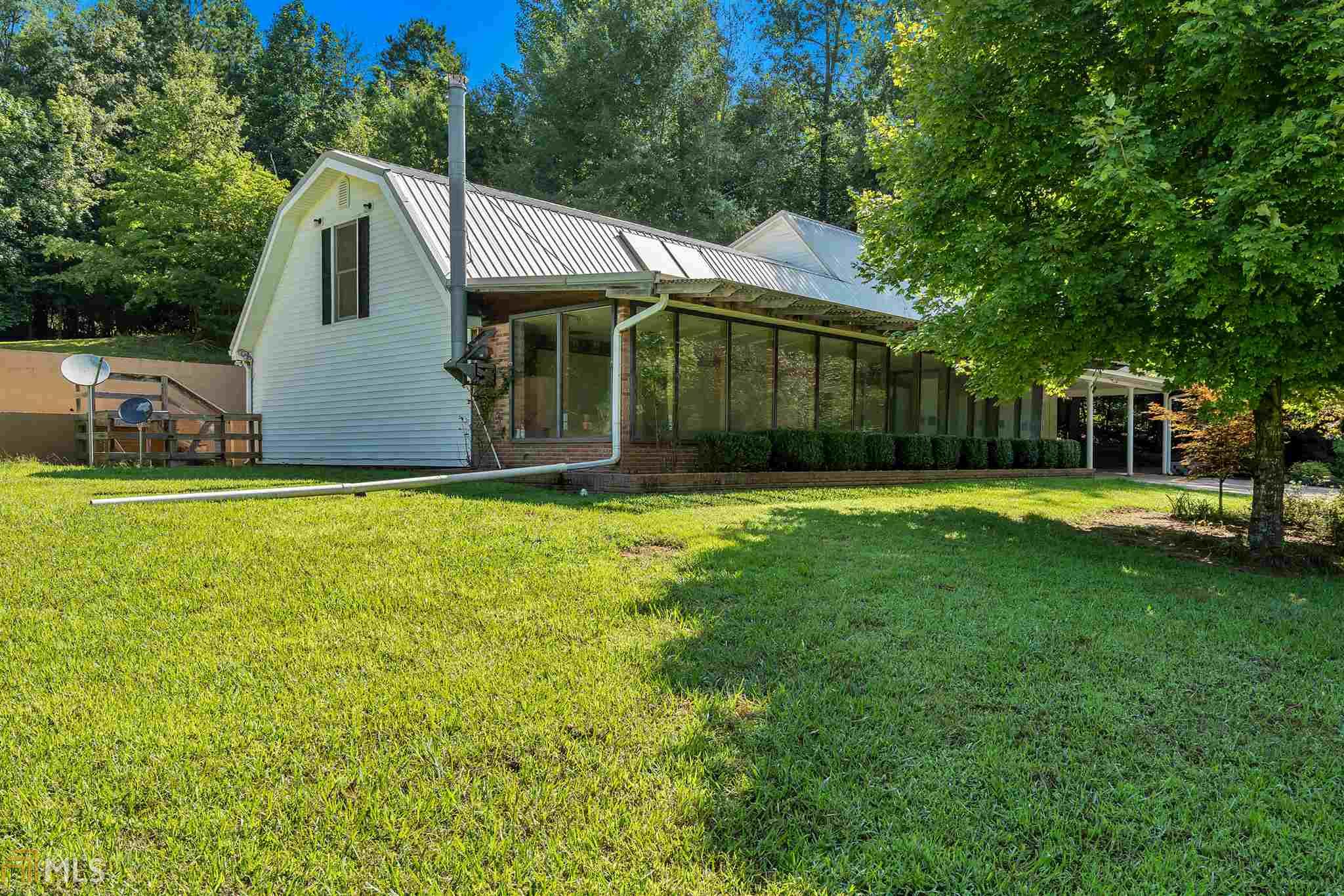 211 Dodge Hill Rd