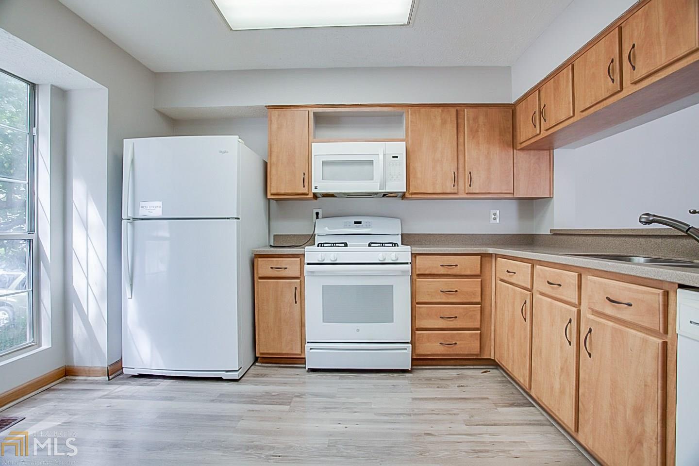 1108 Wedgewood