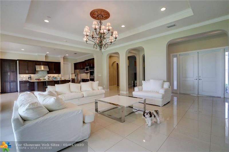 11120 Watercrest Cir