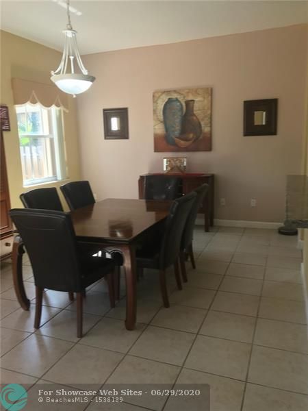 797 NW 136th Ave
