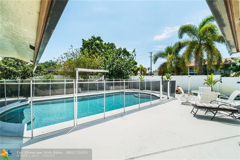 440 NW 69th St