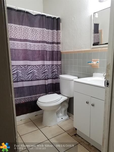 179 NW 40th Ct