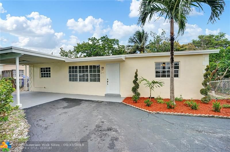 211 NE 25th Ct