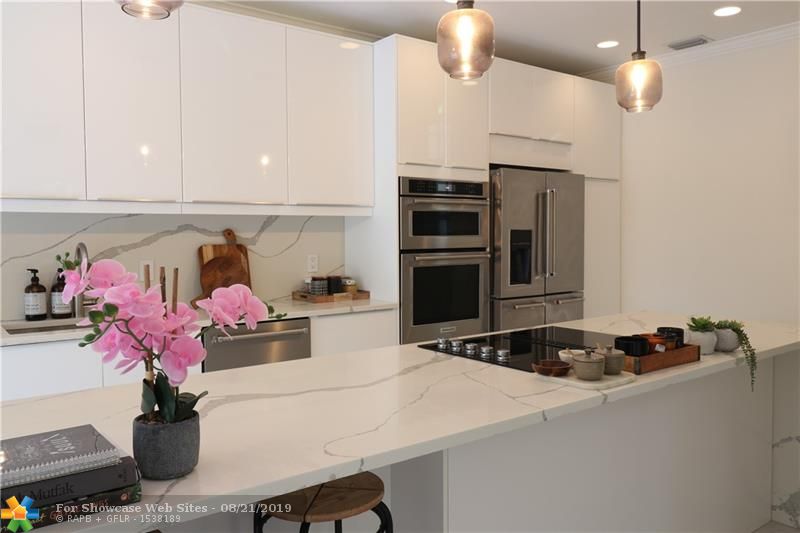 23299 Mirabella Cir