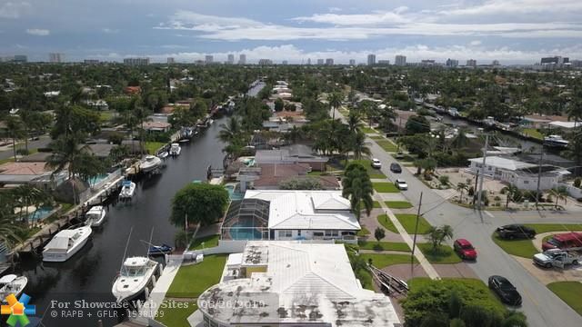31 SE 12th St