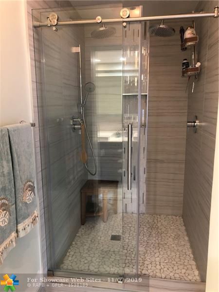 2434 SE 11th Street