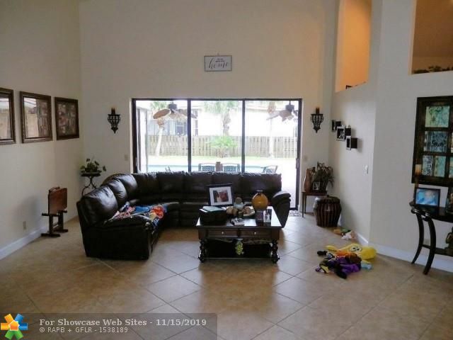 6464 NW 43rd Ct