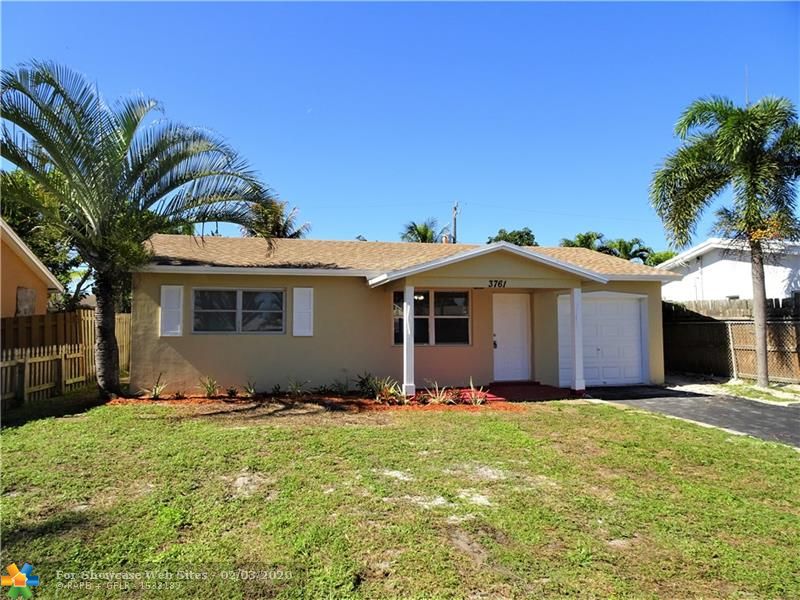 3761 NE 12th Ter