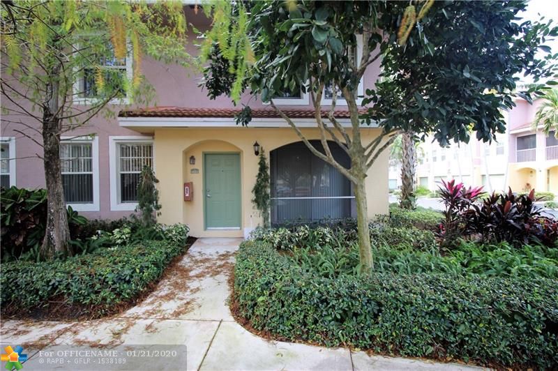 6522 W Sample Rd
