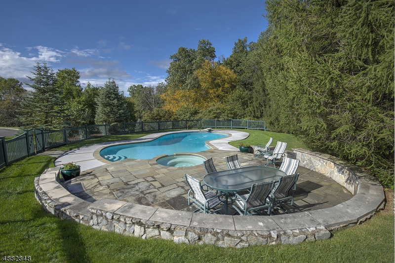 67 Chapin Rd
