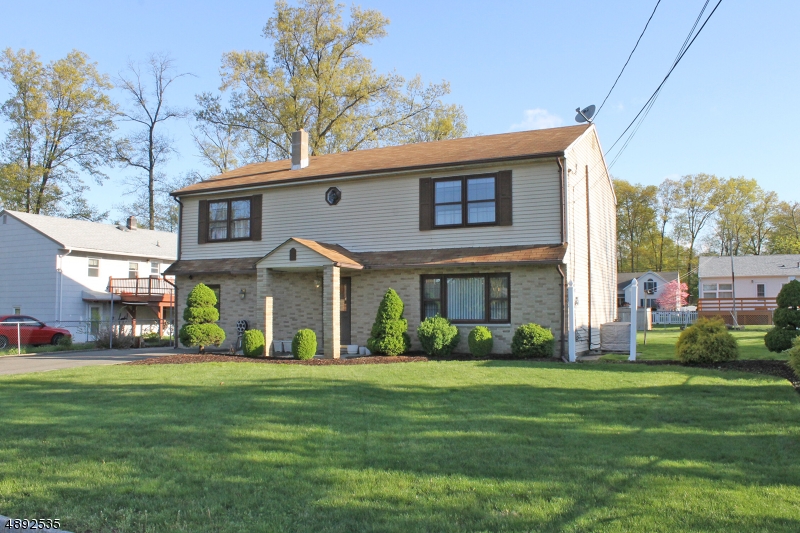 80 Hawkins Ave