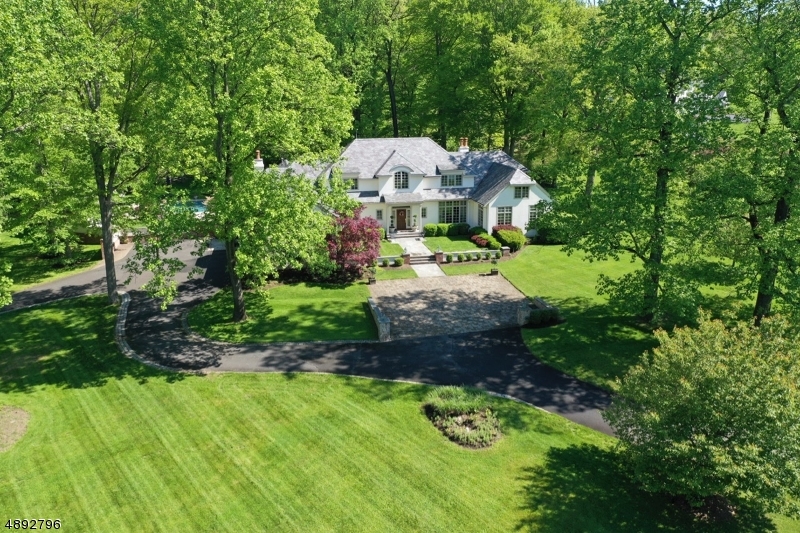 141 Dryden Rd