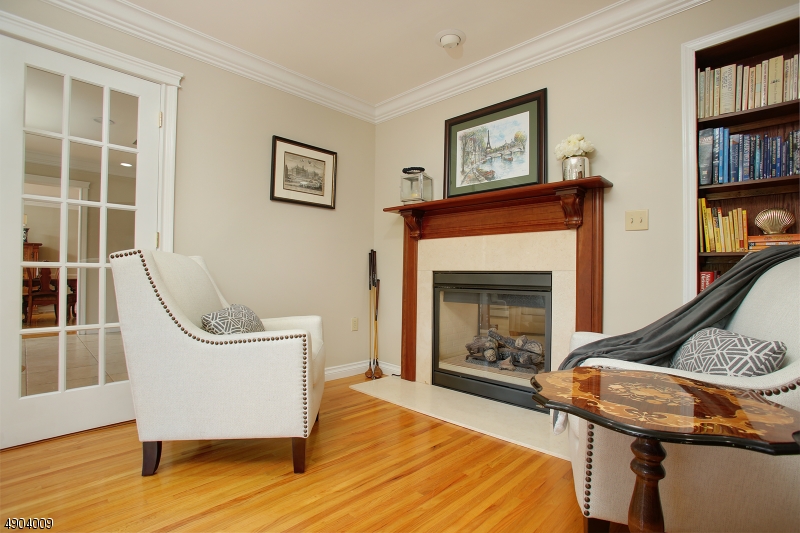 7 Granada Dr