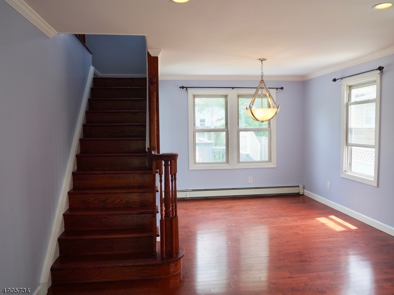 11 Pine Brook Rd