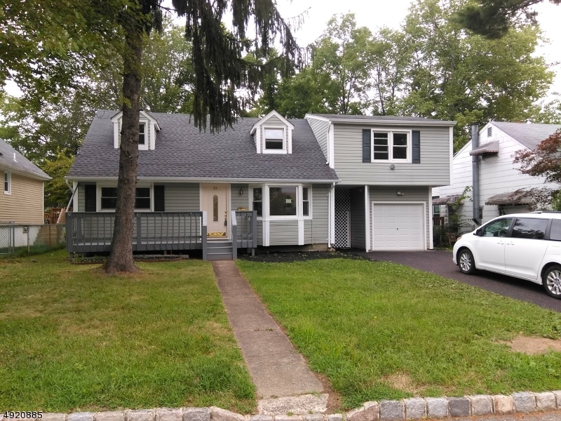 26 Chesapeake Ave